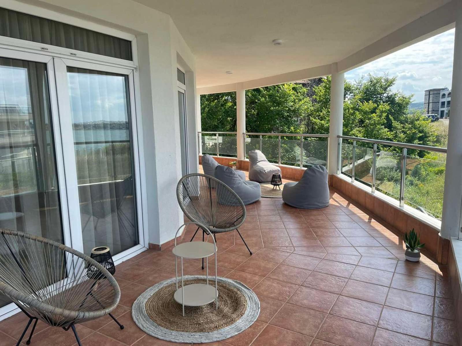סוזופול The Lodge Summer Apartments מראה חיצוני תמונה